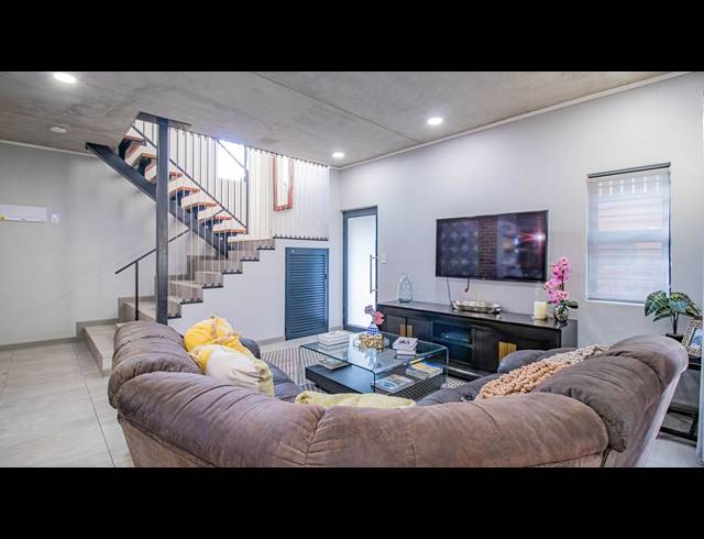 3 BEDROOM TOWNHOUSE FOR SALE IN KYA SANDS